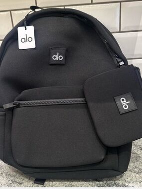 15 inch laptop sling backpack The Compact™ Business Sling Bag